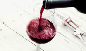 Si bebes vino tinto, tu microbiota es superior